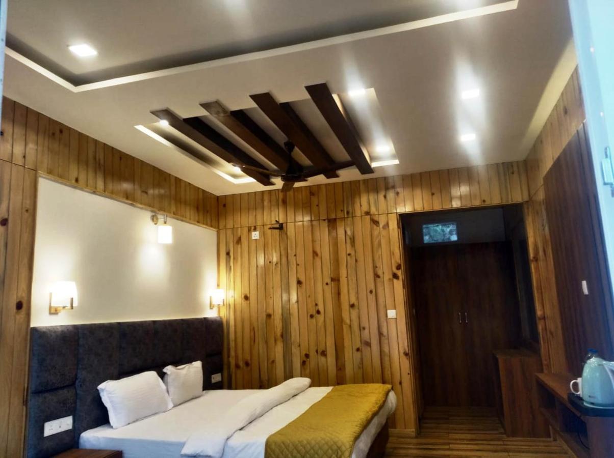 Qcent Woods Resort & Spa, Rishikesh Rishīkesh Exterior foto