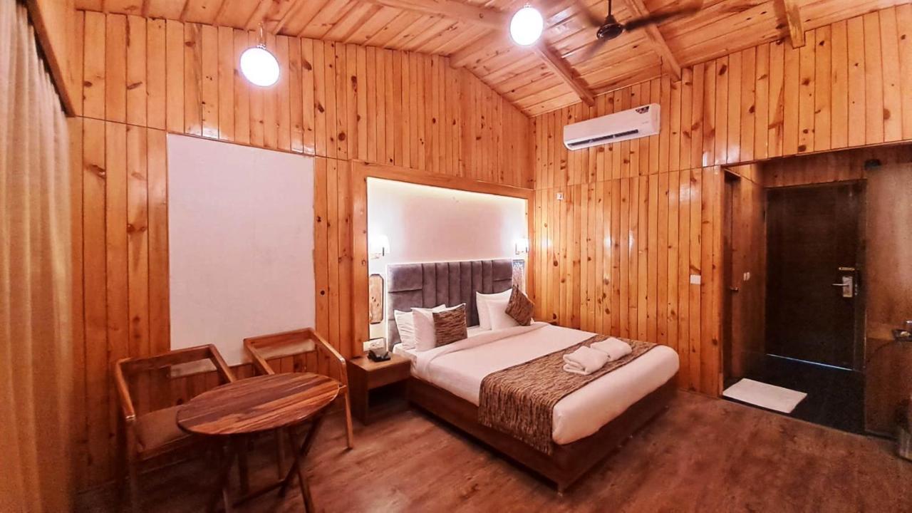 Qcent Woods Resort & Spa, Rishikesh Rishīkesh Exterior foto