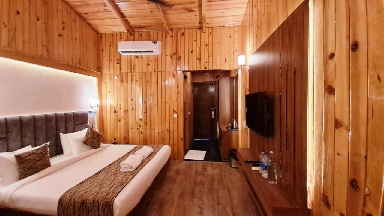 Qcent Woods Resort & Spa, Rishikesh Rishīkesh Exterior foto