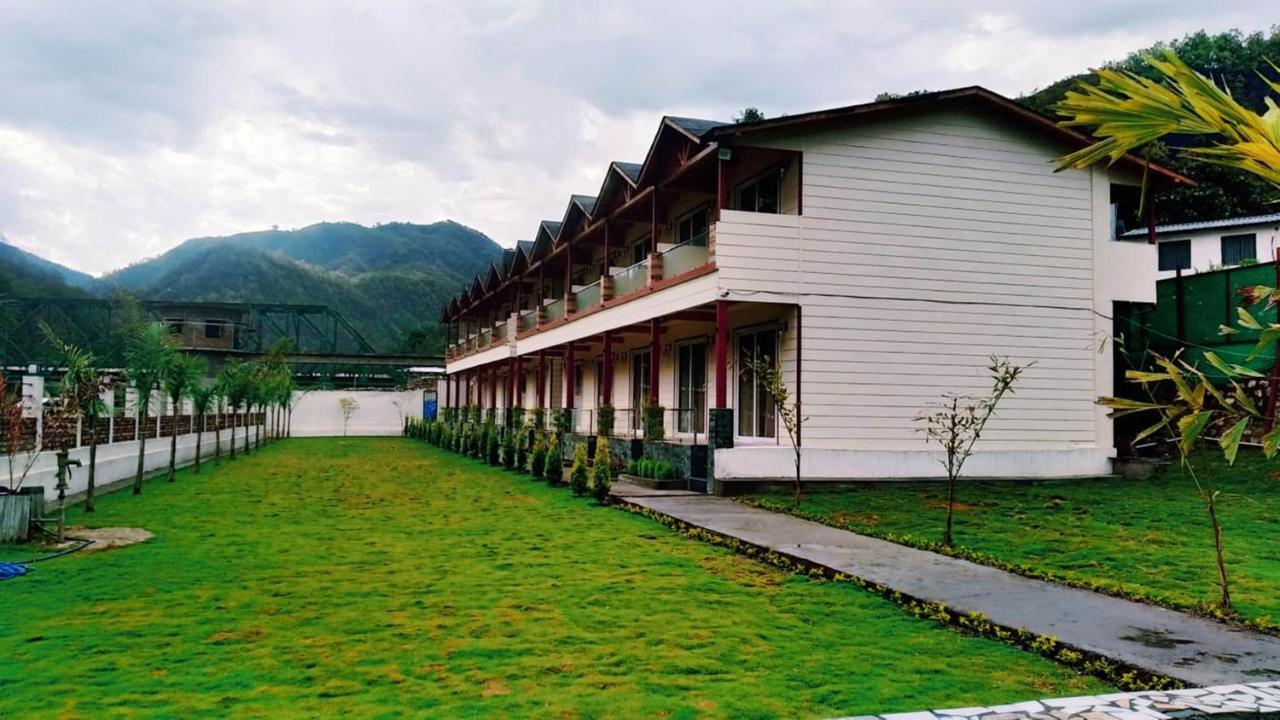Qcent Woods Resort & Spa, Rishikesh Rishīkesh Exterior foto