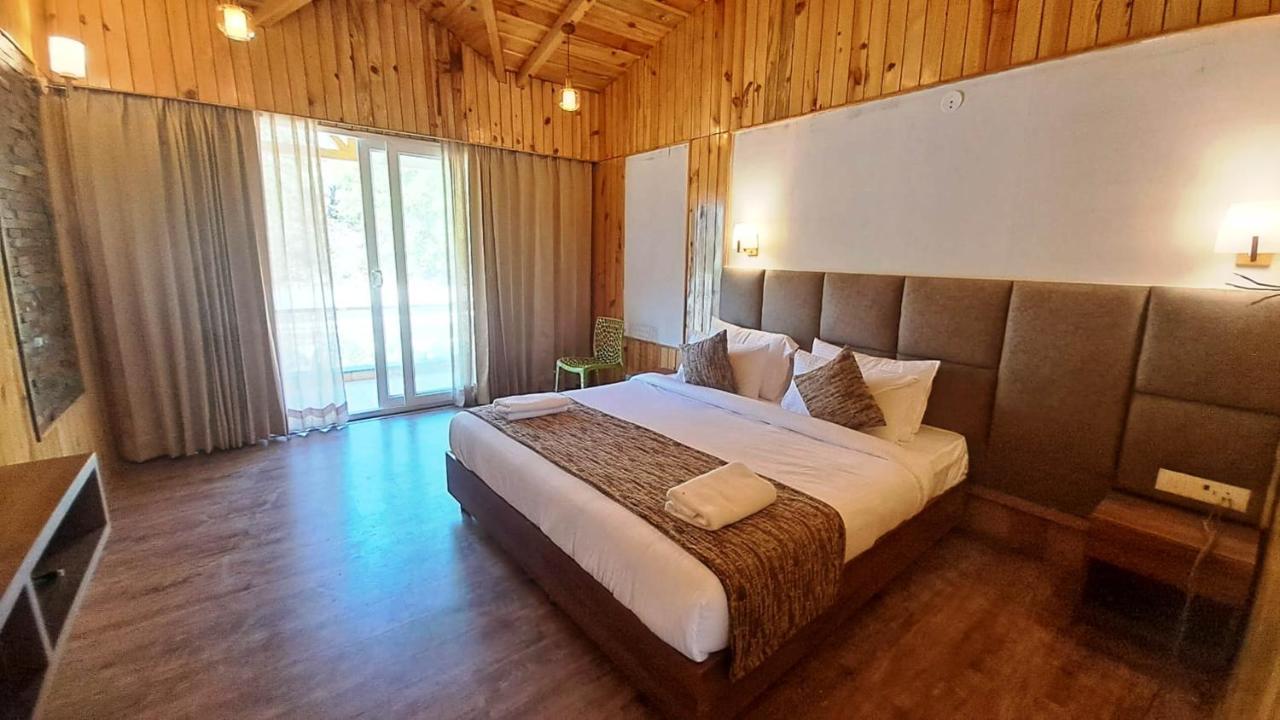 Qcent Woods Resort & Spa, Rishikesh Rishīkesh Exterior foto