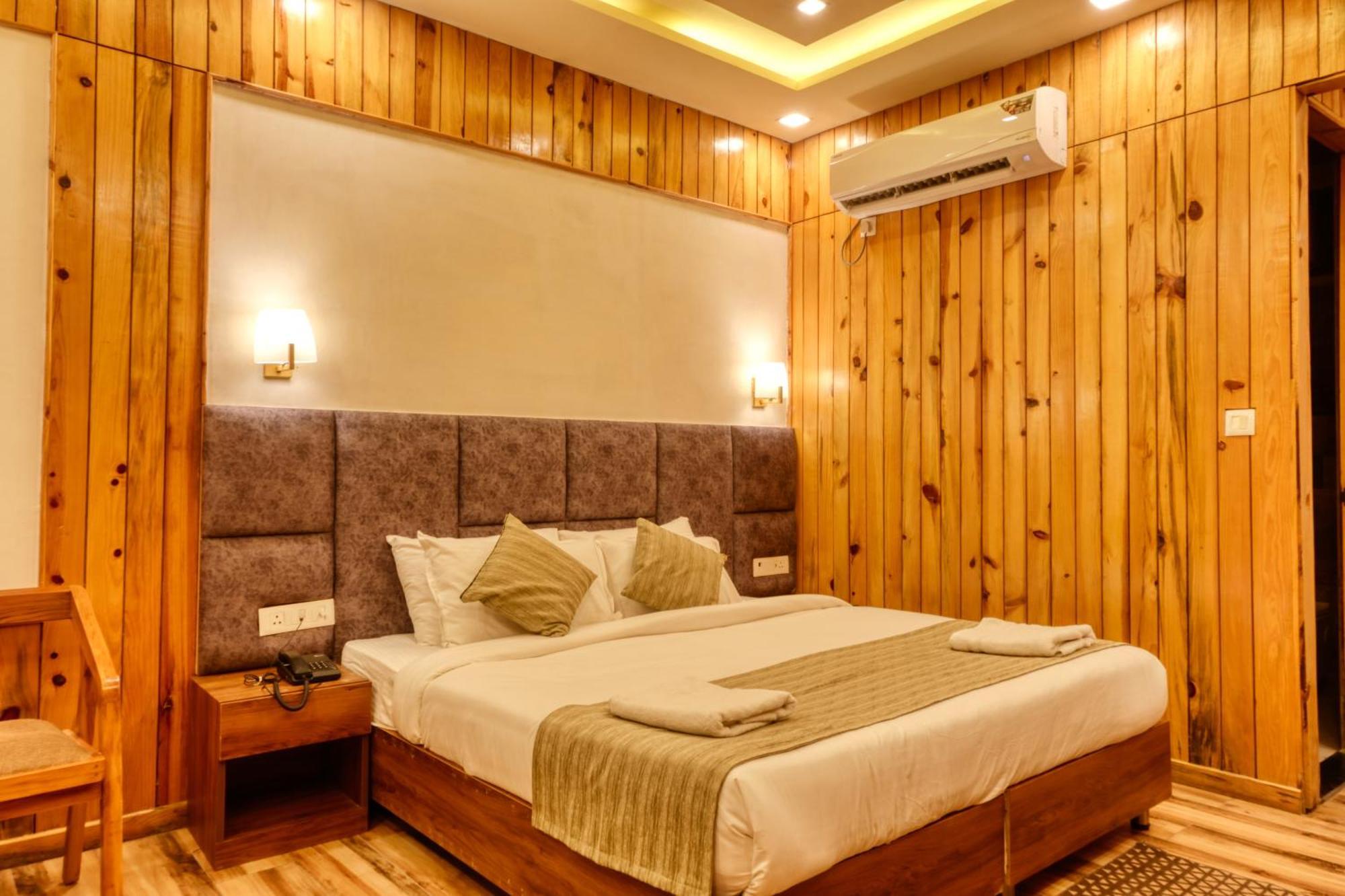 Qcent Woods Resort & Spa, Rishikesh Rishīkesh Exterior foto