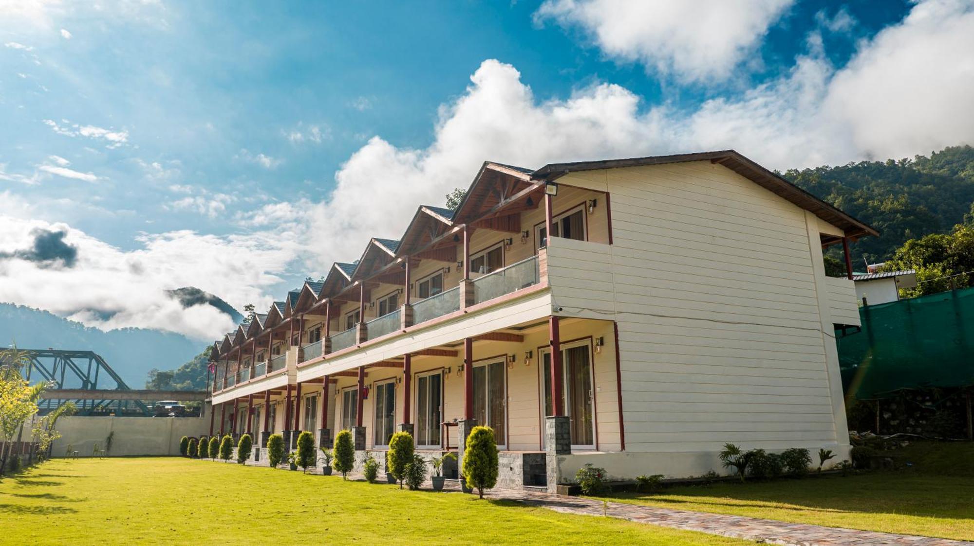 Qcent Woods Resort & Spa, Rishikesh Rishīkesh Exterior foto